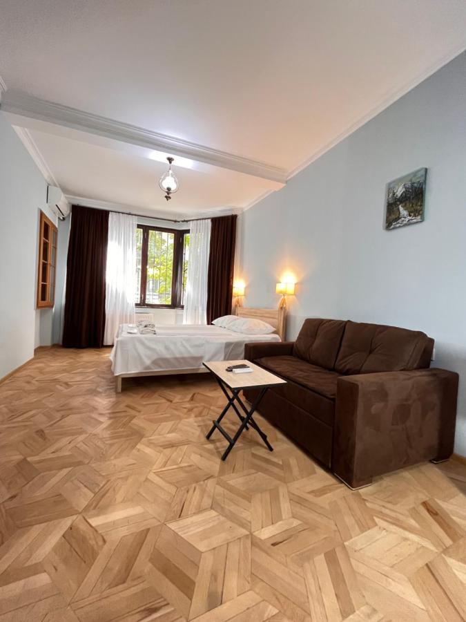 City Center Apartment Tbilisi Eksteriør bilde